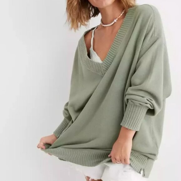 aerie Tops - Aerie’s Down-To-Earth V-Neck Sweatshirt, Oversized, Size Large